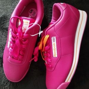 Women's Reebok Classic Hot Pink size 5.5